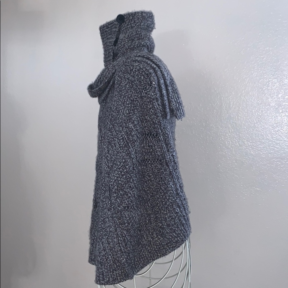 Ugg Gray Knit Cape - image 5